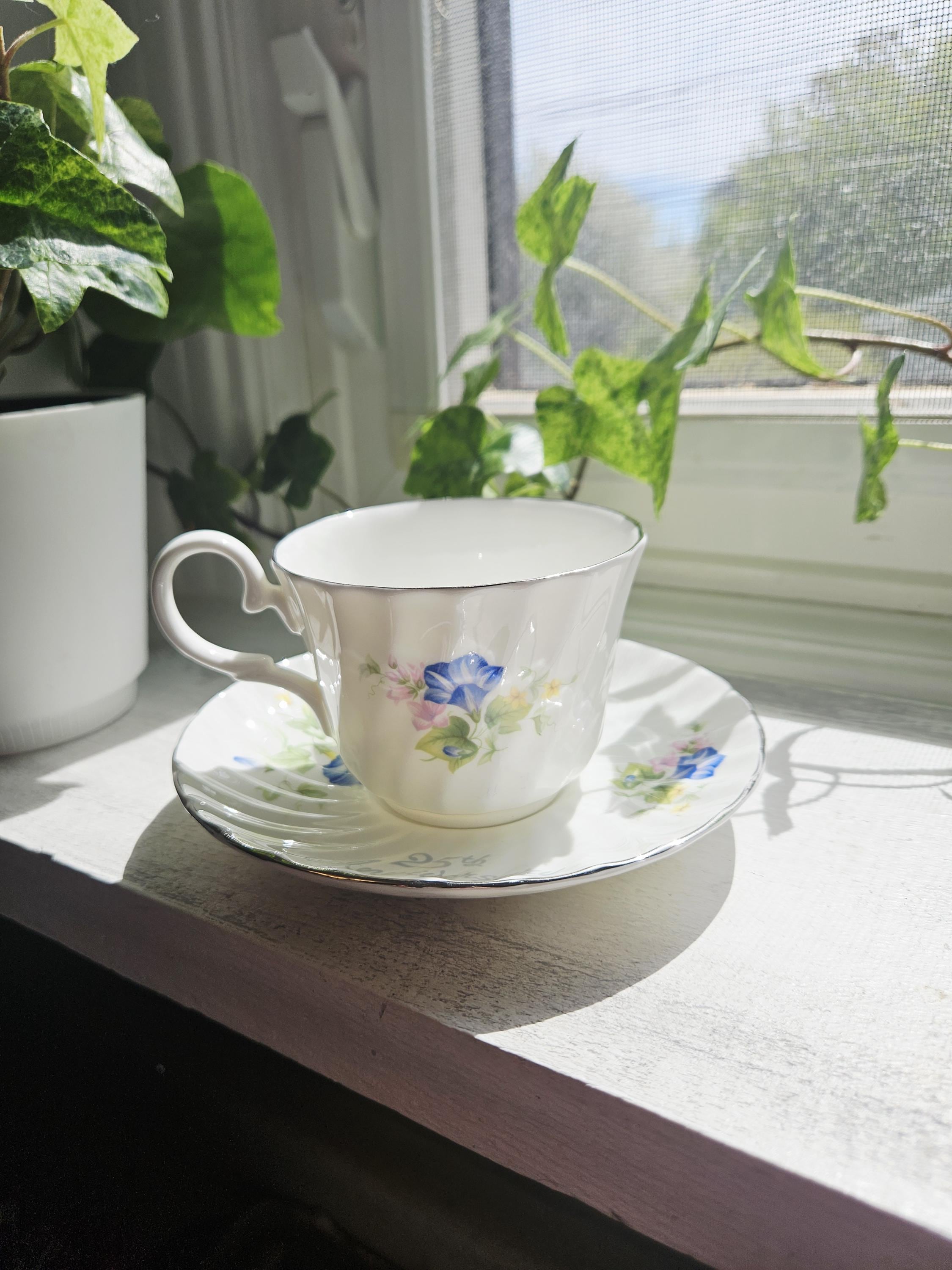 Royal Stuart Tea Set - Etsy UK