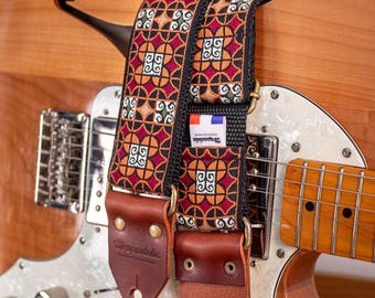 Vintage Guitar Strap « Ember » - Full-Grain Leather Ends - Handcrafted in France