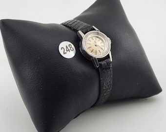 Vintage 1970's Omega Deville Automatic Watch Women's Swiss Made Round. Working.