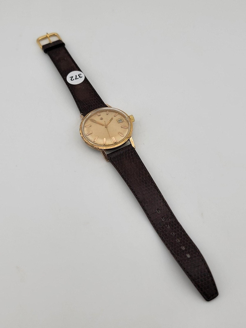 1960s Zodiac Automatic Gold Plated Men's Watch - Vintage Timepiece image 8