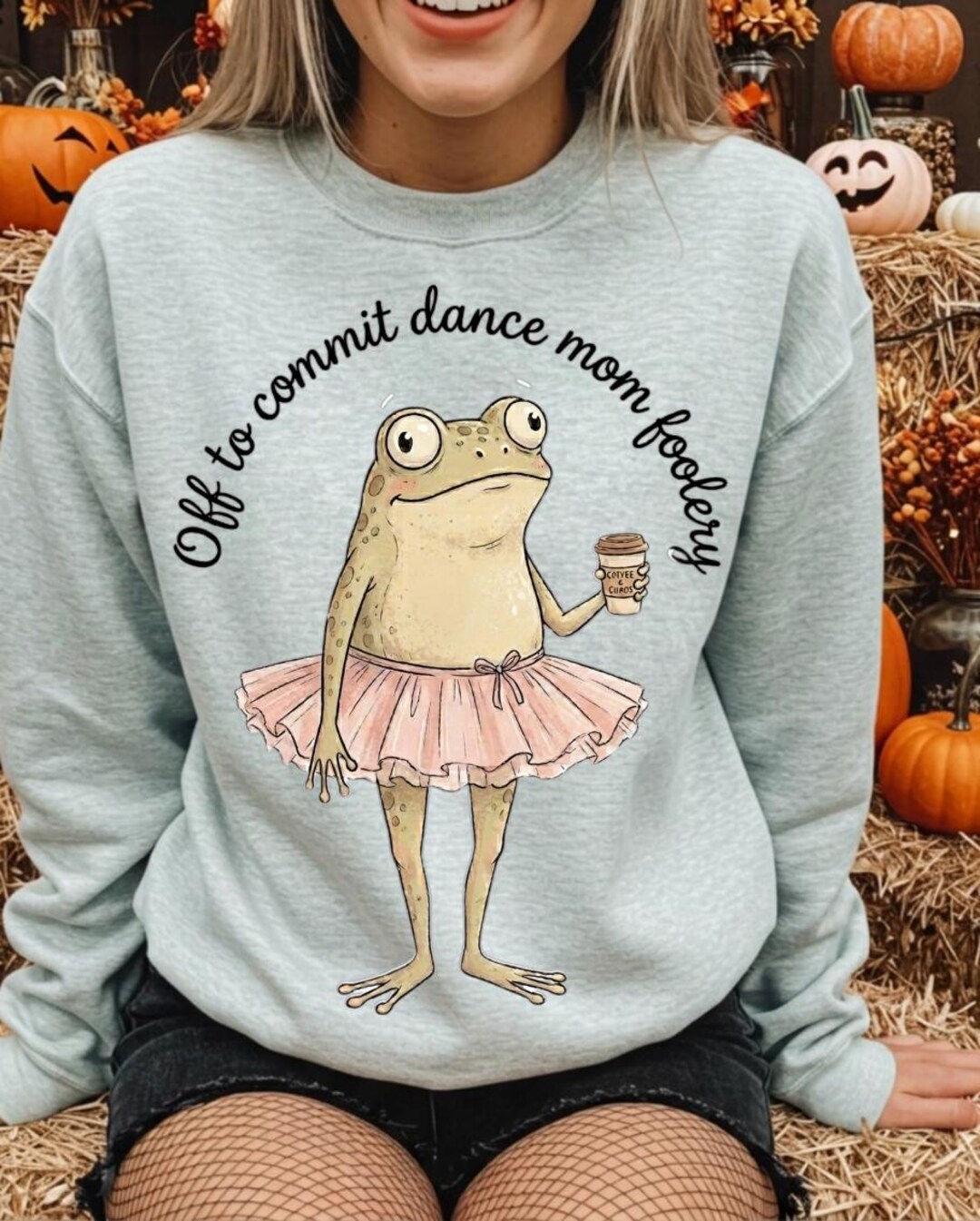 Funny Frog off to Commit Dance Mom Foolery PNG: Dancing Mama Humor PNG ...