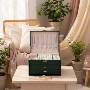 Emerald Green Leather Jewelry Box Organizer with Lock Drawer Large Travel Jewelry Case Necklace Ring Storage Luxury Gift for Women