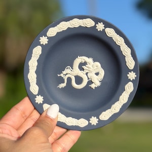 Wedgwood dragon - Etsy 日本 Wedgwood dragon - Etsy 日本