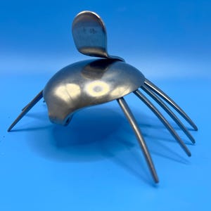 Skedgaffel, spindelskulptur i sterlingsilver – Handgjord insektskonstdekoration