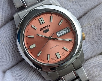 Montre vintage Seiko 5 automatique à cadran rose jour-date | Montre habillée pour hommes