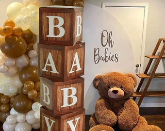 Scatole espositive per baby shower con stampa effetto legno, decorazioni per feste, sfondo neutro per feste di rivelazione del sesso, blocchi impilabili a forma di orsacchiotto marrone