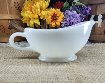 Vintage Anchor Hocking Fire-King White Milk Glass Elongated Gravy Boat