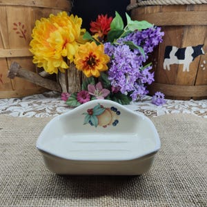 Corning Ware- Corelle- ABUNDANCE Pattern- Ceramic- Soap Dish- Sponge Holder