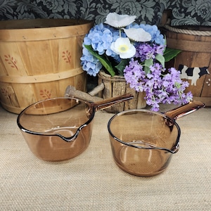 Vintage Vision Corning USA Amber 1L Spouted Saucepan and Vision Corning France Amber .7L Spouted Saucepan- No Lids.