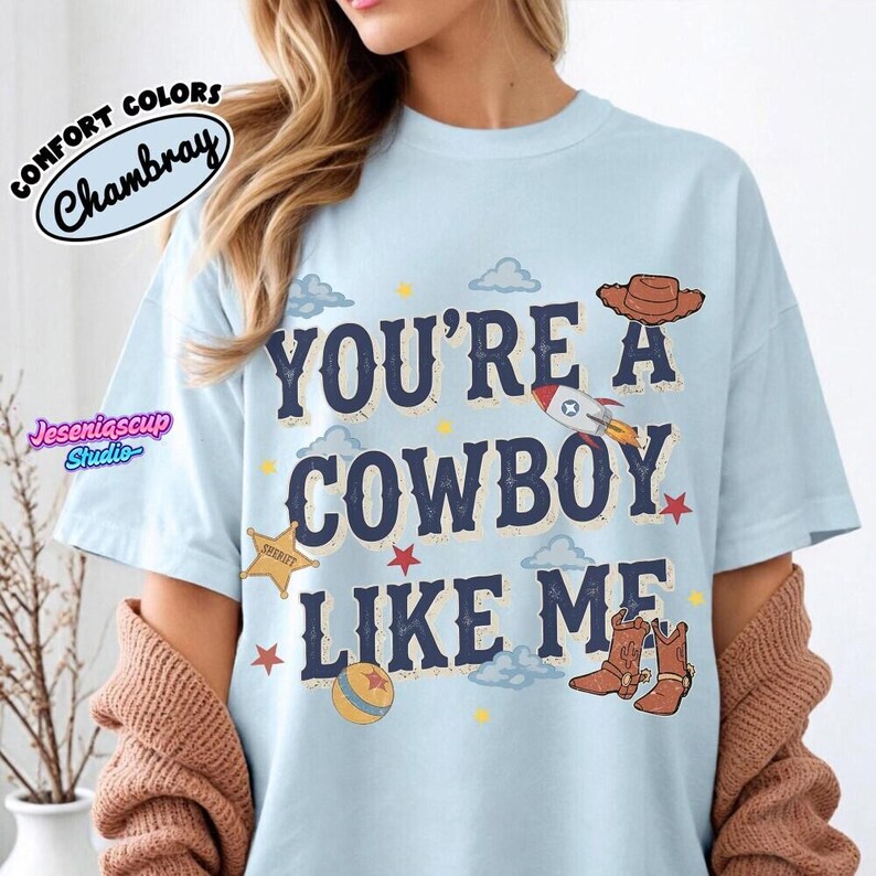 Camiseta vintage de Toy Story, Camiseta "Eres un vaquero como yo", Camiseta de Toy Story 5, Camiseta de viaje familiar a Disneyland WDW, Camiseta de Pixar Fest imagen 4