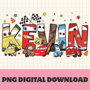 Può includere: Un design digitale colorato con il nome "KEVIN" in grandi lettere a tema auto. Il design include immagini di vari personaggi di auto dei cartoni animati, bandiere a scacchi, stelle e coni stradali. Le parole "PNG DIGITAL DOWNLOAD" sono in basso.