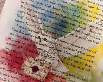 Libro impreso de la Escuela de Magia: El búho volador del orgullo