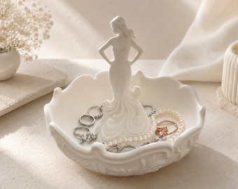 Fairy Ring Holder, Sculpted Shell Jewelry Dish, Romantic Vanity Decor