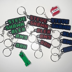 Personalized Minecraft Keychain / Birthday Party Favors / Small Easy Gift | 3D Printed Keychain