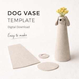 Puede incluir: Un juego de tres tazas de cerámica con un acabado mate moteado. Las tazas son de color crema, gris claro y gris oscuro. Cada taza tiene un diseño simple y minimalista y un asa redondeada.