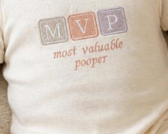 Funny Baby Bodysuit Newborn Outfit Unisex Infant Romper Cotton Baby Shower Present Embroidered Onesie Boutique Keepsake Apparel Neutral