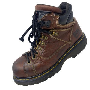Vtg Dr. Martens DM108 Air Wair M6 / W7 Steel Toe Industrial Boots Leather Work