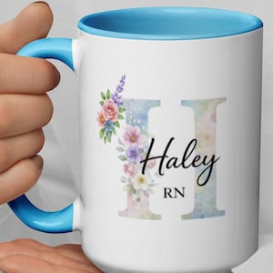Mug personnalisé floral initiale infirmière, tasse à café personnalisée RN IAA