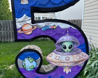 Piñata con número de galaxia - Piñatas personalizadas del espacio