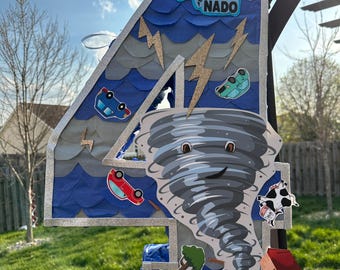 Piñata FourNado: Piñata Tornado Número Cuatro