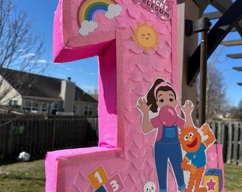 Numéro Pinata inspiré de Mme Rachel : Articles de fête d'anniversaire