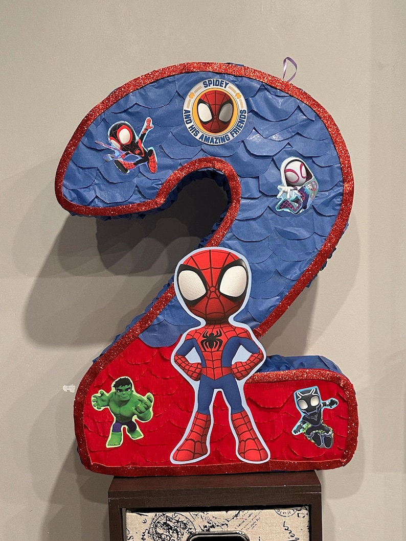 Spiderman Pinata Number - Personalized Number Piñatas afbeelding 11