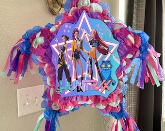 Pinata Huntrix 20 x 18 : Pinatas des chasseurs de démons