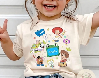 Camiseta personalizada de la película Toy Story 5, Lilypad Buzz Lightyear Woody Jessie Toy Story Land You've Got a Friend In Me (Tienes un amigo en mí)
