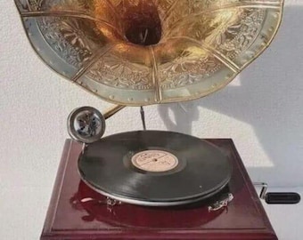 Gramófono HMV hecho a mano: tocadiscos de goma laca funcional, decoración rústica para el hogar.