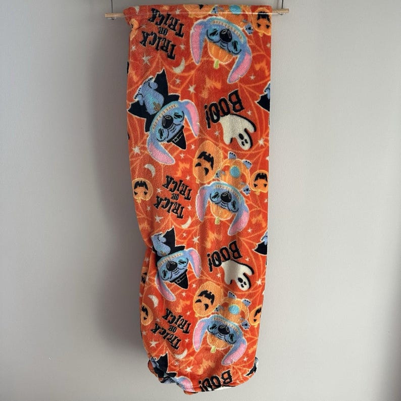 Nowy Lilo i Stich Disney Pomarańczowy koc na Halloween Boo Stitch Tricks Ghost zdjęcie 2