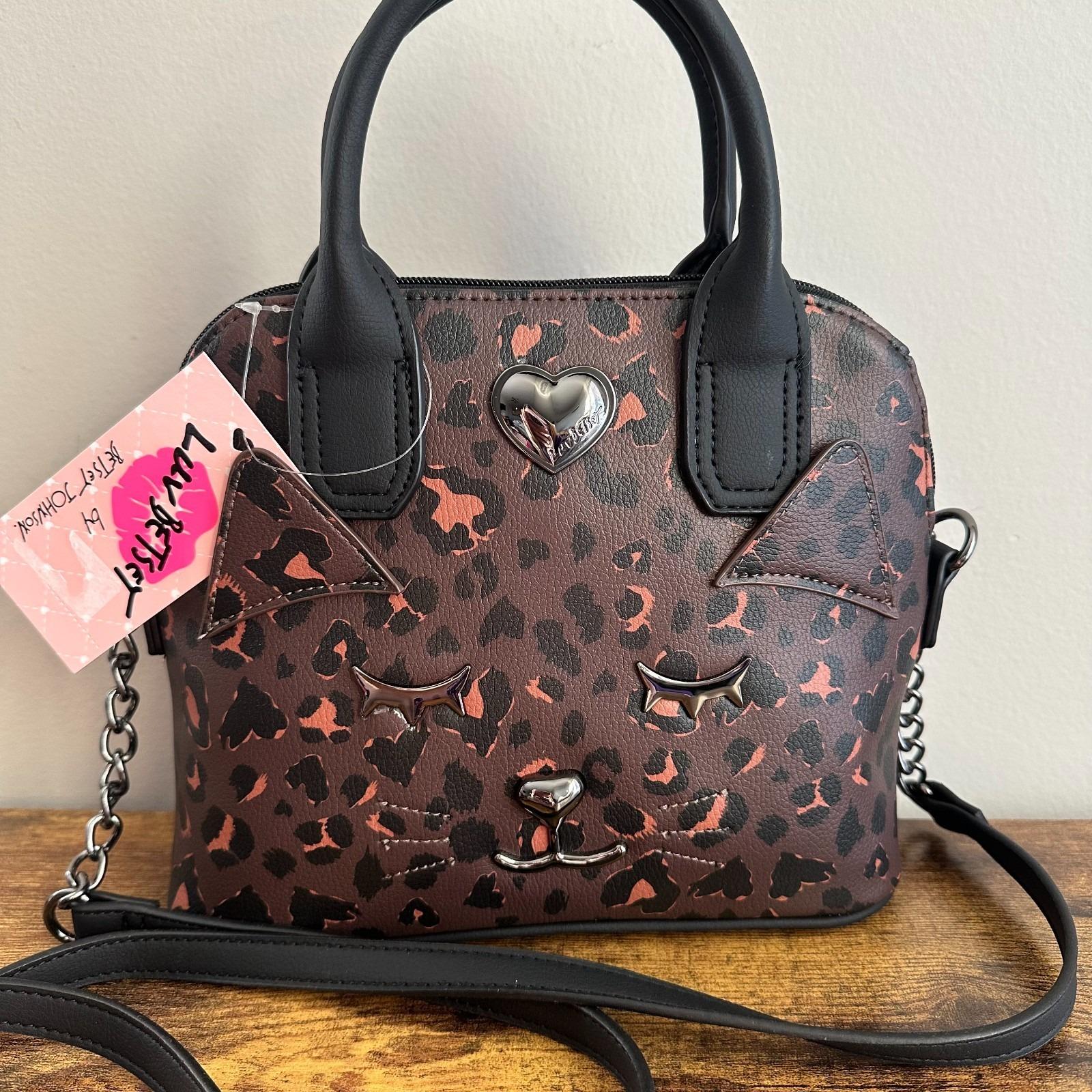 Borsa a tracolla trapuntata gatto rosa Luv Betsey Johnson