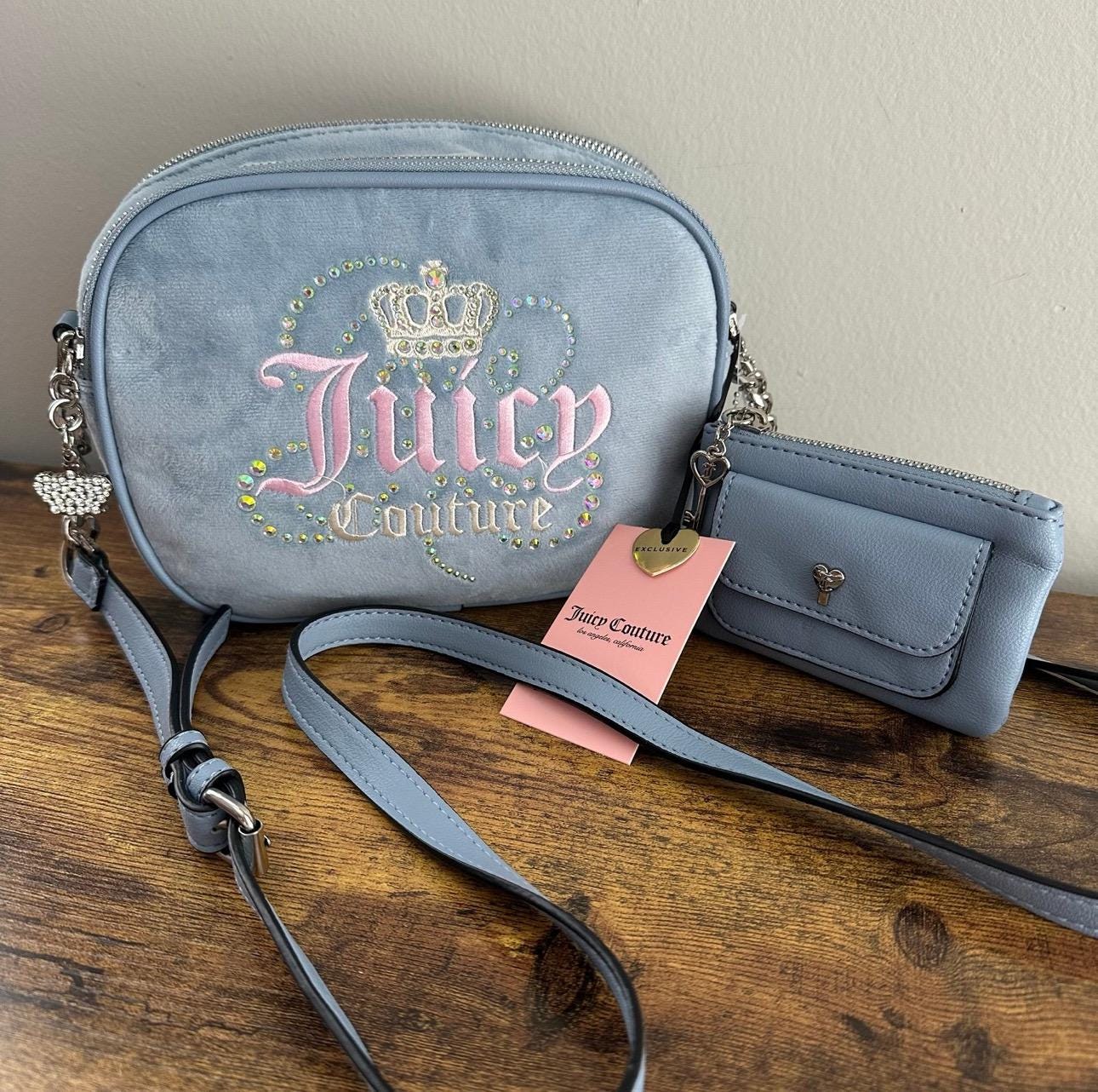 Juicy Couture ショルダーバッグ NWT Juicy Couture Dusty Blue Dreamy Double Camera Crossbody Bag