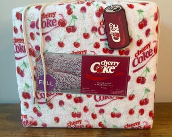 Cherry Coke Coca-Cola Full Size 4 teilig Bettwäsche Samt Plüsch Bettwäsche Set Rot Niedlich