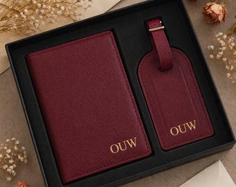 Personalisierter Passhalter und Gepäckanhänger Set, Monogramm Reisegeschenk Set, Reise-Accessoire, Brautjungferngeschenke, Passsets mit Box