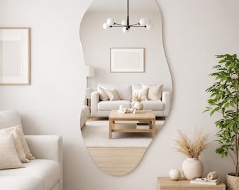 Specchio a figura intera asimmetrico senza cornice, specchio da parete irregolare per il bagno