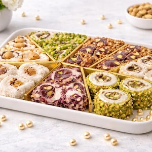 Delicias turcas mixtas con pistacho, caja de regalo de lokum surtido, dulces turcos artesanales, postre gourmet