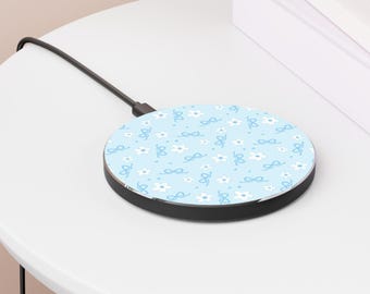 Blue Floral Wireless Charger | Daisy Phone Charging Pad