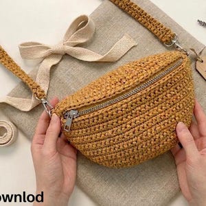Crochet Banana Bag Pattern, Crochet Waist Bag Pattern, Crochet Belt Bag Pattern, Trendy Summer Crochet Bag, Beginner Friendly image 8