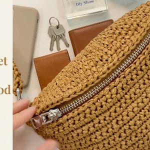 Crochet Banana Bag Pattern, Crochet Waist Bag Pattern, Crochet Belt Bag Pattern, Trendy Summer Crochet Bag, Beginner Friendly image 6