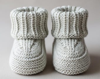 Knitted Baby Booties Pattern, Folded Cuff, Easy Shoes (PDF)