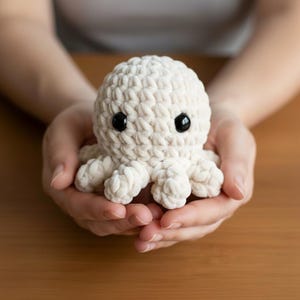 パールベルベットのタコの編み図、あみぐるみぬいぐるみ（PDFダウンロード）