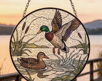 Glazen raamhanger met afbeelding van een wilde eend, decoratie met natuurvogels, cadeau met dieren in het wild.