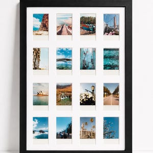 Puede incluir: Un marco rectangular negro que contiene un paspartú blanco con dieciséis ranuras verticales individuales para fotos. Cada ranura muestra una imagen diferente con temática de viajes, incluyendo paisajes, estructuras arquitectónicas y escenas costeras.