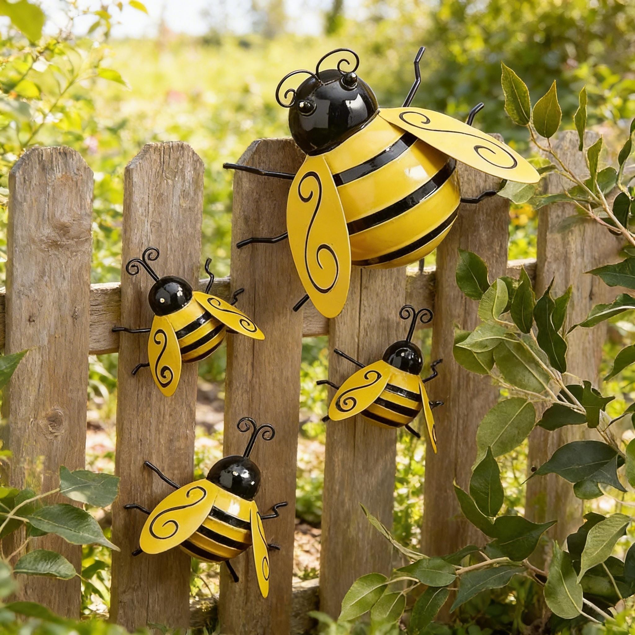 Metal Bee Wall Decor Set, Garden Bee Art, Outdoor Display, Wrought Iron