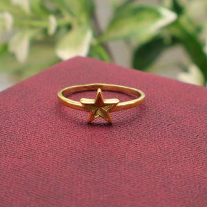 Gold Star Ring, Dainty Celestial Stacking Ring, Minimalist Star Band, Tiny Five Point Star Ring, Everyday Boho Jewelry, Best Friend Gift