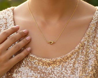 Dainty Gold Knot Necklace, Minimalist Love Charm Pendant, Everyday Promise Jewelry, Gift For Her