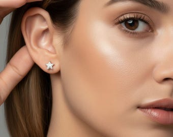 STUD EARRINGS