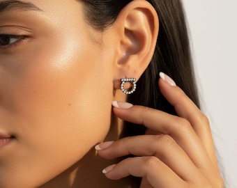 STUD EARRINGS
