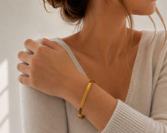 18K Gold Plated Hinged Bangle Bracelet, Minimalist Click Cuff, Waterproof Jewelry Gift For Her