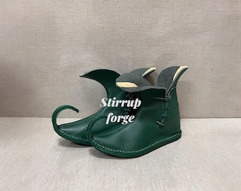 Botas de elfo de couro feitas à mão, estilo medieval fantasia Poulaines, calçado para LARP e cosplay.